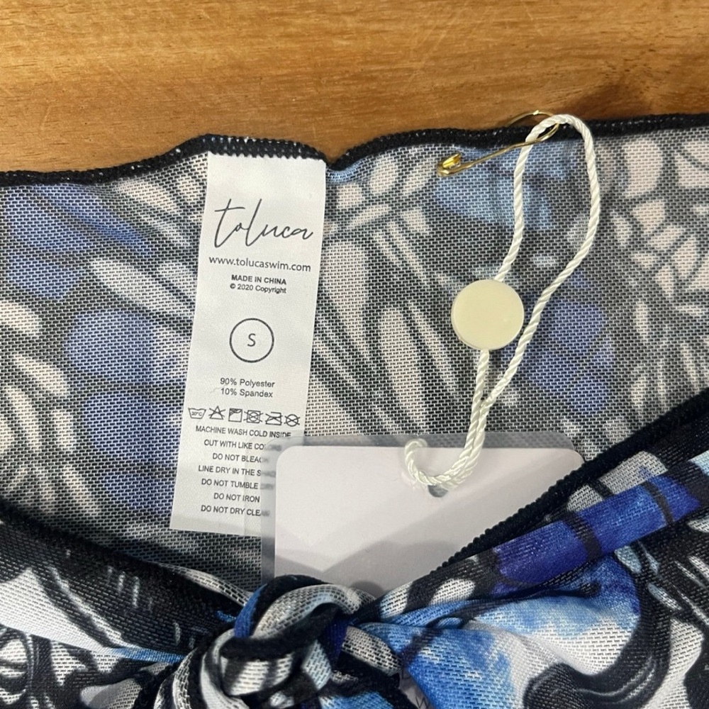 Toluca Mila Mini Side Tie Sarong Womens Small New with Tags - Picture 2 of 4